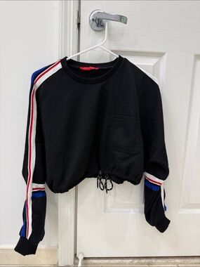Signature8 Black cropped Sweatshirt with Red, blue white  Detail. Size medium